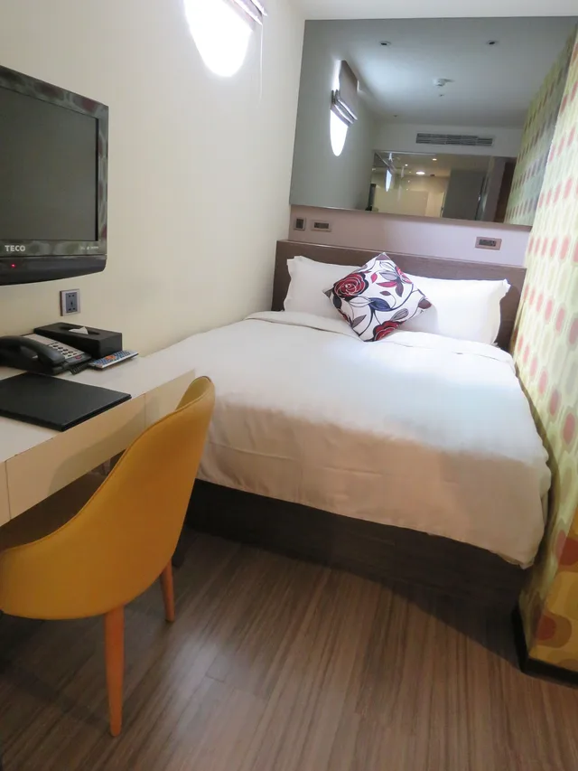 Standard, Double Bed, No Window، CHECK inn Taipei Xinyi 3/10