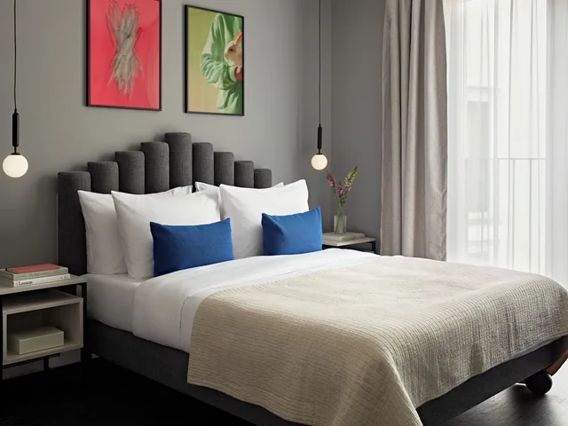 Medium, Queen Bed، Numa | Boxer Rooms & Apartments 1/10