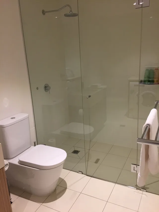 شقة بزنس بسرير كوين مع أريكة، Tasha's Apartments on Morphett 3/4