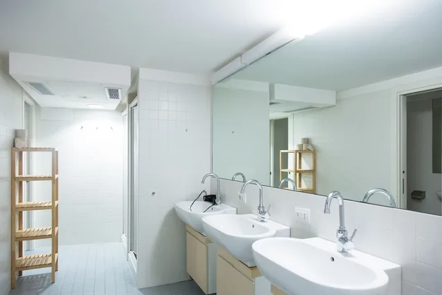 Mixed Dorm, 12 People, Combo Venezia 2/4