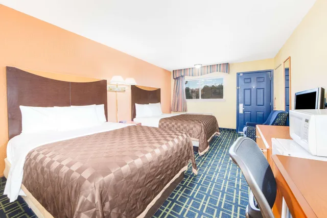 غرفة بسريرين كوين للمدخنين، Travelodge By Wyndham Ruidoso 2/2