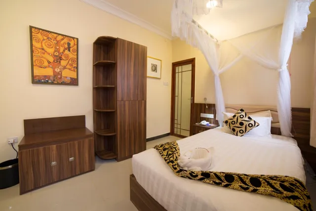 Room, Single, Private Bathroom, Spice Palace Hotel 6/10