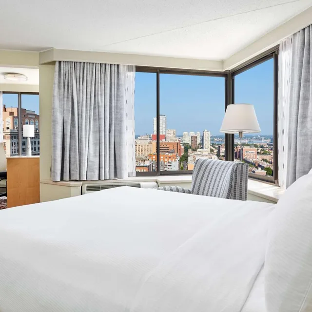 Room, King Bed, Queen Bed, Allergy Friendly، Doubletree By Hilton Hotel Philadelphia Center City 1/6