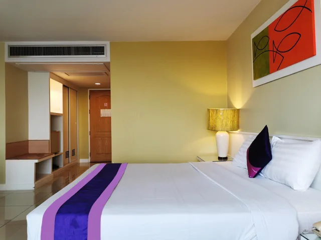 غرفة سوبيريور بإطلالة على النهر، Tongtara Riverview Hotel 5/10