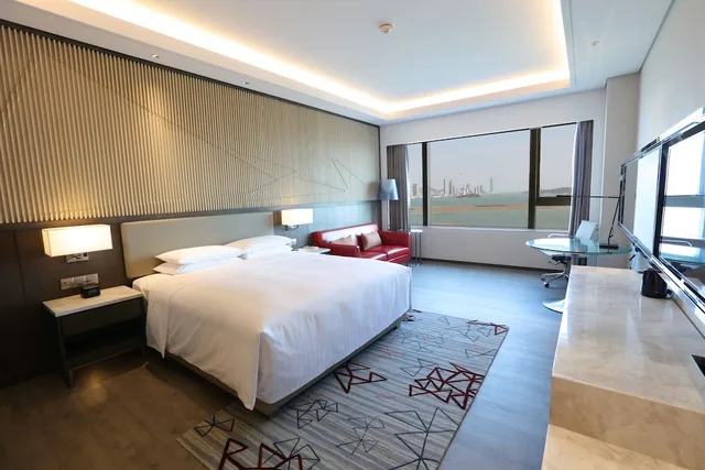 غرفة بسرير كينج بإطلالة على المرفأ للمدخنين، Courtyard Xiamen Haicang 2/4