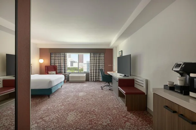 Room, Single, 2 Queen Beds, Accessible, Hilton Garden Inn Atlanta Downtown 6/10