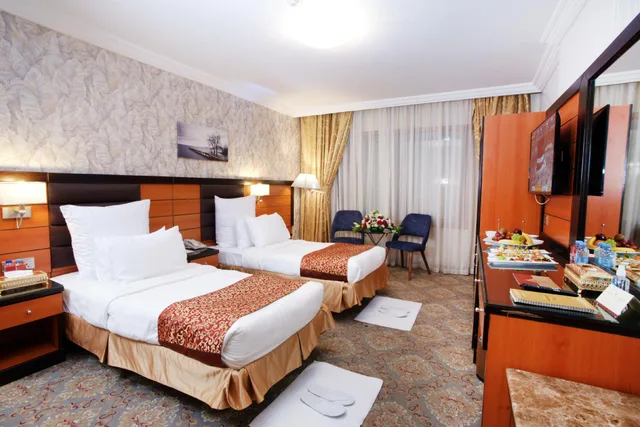 غرفة ديلوكس بسرير مزدوج أو سريرين منفصلين، فندق الازهر جده(Al Azhar Hotel Jeddah) 1/2