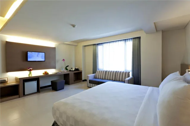 جناح عائلي، Euphoria Hotel 2/6