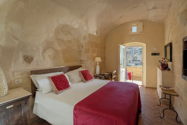غرفة تقليدية بسرير مزدوج بإطلالة على المدينة، Locanda San Martino Thermae 2/10