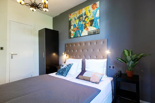 غرفة فاخرة بسريرين منفصلين، Quentin England Hotel 2/9