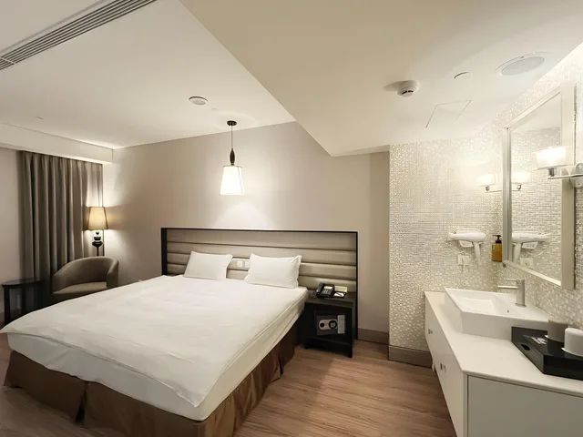 غرفة بزنس بسرير مزدوج، Stay Hotel Taichung Yizhong 2/2