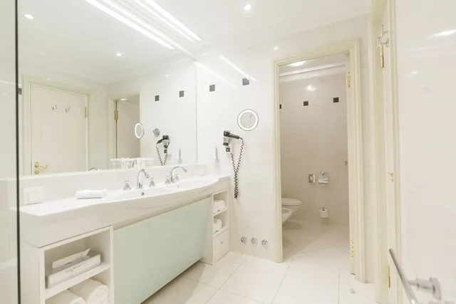 غرفة ديلوكس تقليدية بسرير كينج، Imlauer Hotel Pitter Salzburg 3/4