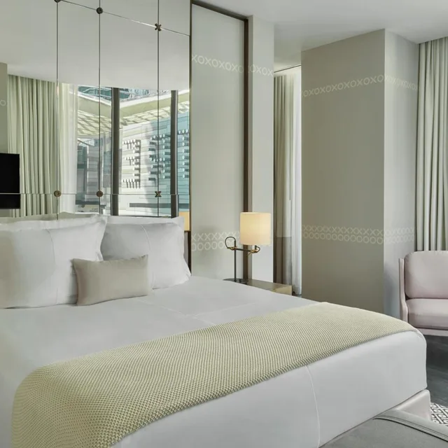 جناح فاخر بغرفتي نوم لذوي الإعاقة، SLS LUX Brickell 2/6