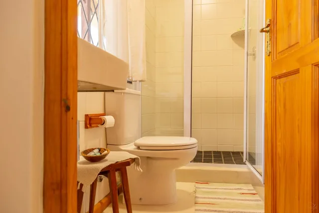 غرفة بسرير مزدوج في الطابق الأرضي، 10 Alexander B&B 4/4