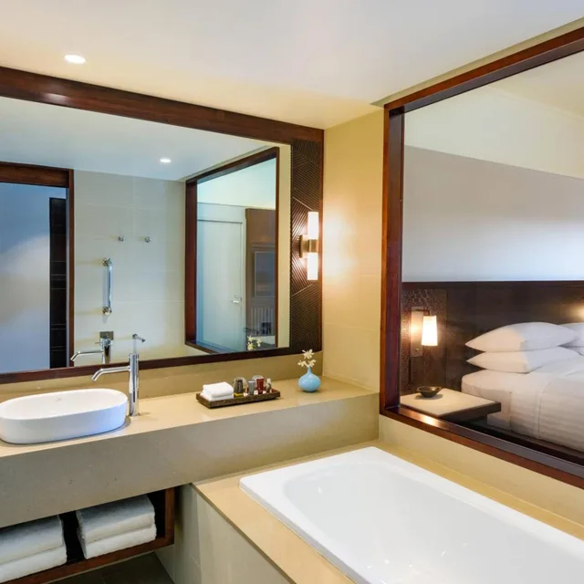 Guest Room, 2 Double Beds, Lagoon Front, Balcony، Fiji Marriott Resort Momi Bay 3/3