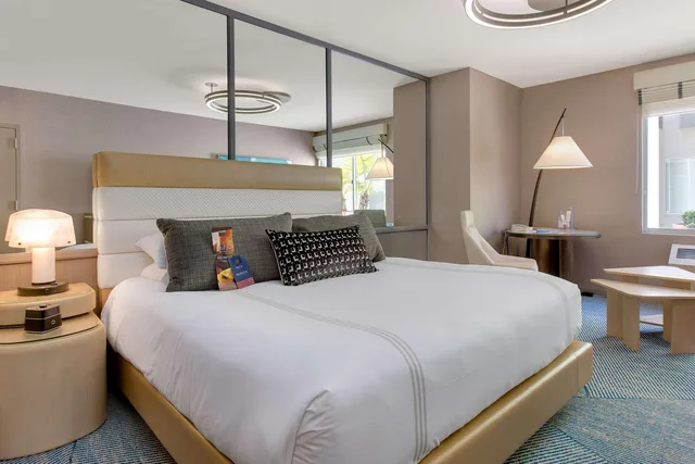 غرفة سوبيريور بسرير كينج، Hotel Zoe Fishermans Wharf 1/2