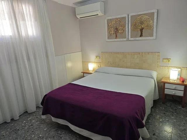 1 Bedroom, Semi Basement, Economy, Twin Beds، Hotel Miraya 3/5