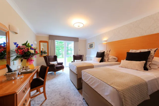 غرفة ديلوكس بسرير مزدوج، Appleby Manor Hotel & Garden Spa 2/6