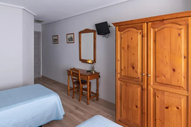 Superior, Twin Beds, Hotel San Glorio 4/7