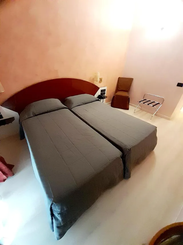 غرفة بسريرين منفصلين، Continental 4/10