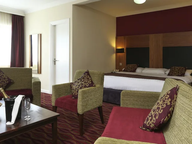 غرفة سوبيريور بسرير كينج، Mercure Newcastle George Washington Hotel Golf and Spa 3/7