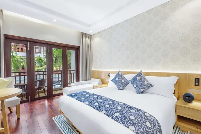 Faifo King with Pool View، Wafaifo Resort Hoi An 1/6