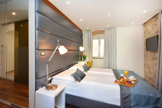 غرفة سوبيريور بسرير كوين مع أريكة، Jupiter Heritage Hotel 4/7