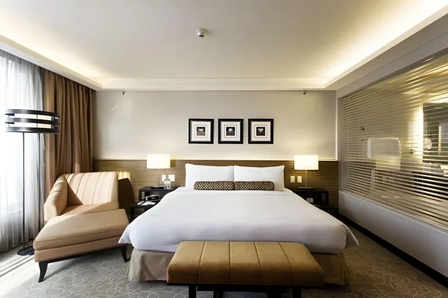 غرفة قياسية، The Bellevue Manila 1/2
