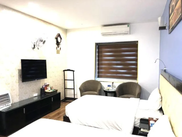 Deluxe, Suite, Triple, A25 Hotel - 15 Hang Than 5/9