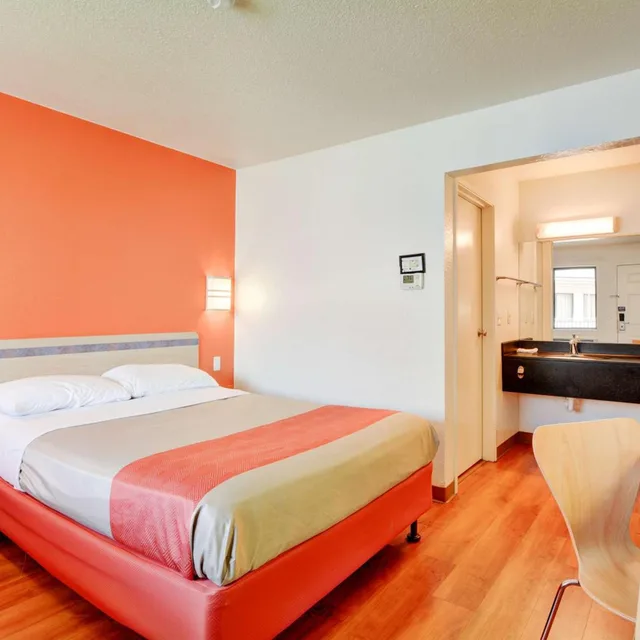 غرفة بسرير مزدوج لذوي الإعاقة، Motel6 Southington, CT - Hartford 6/10