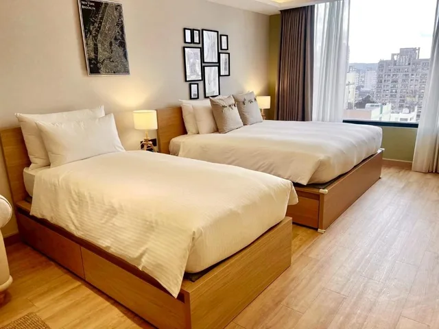 Theme, 1 Queen and 1 Single Bed، Fullon Poshtel Kaohisung 1/3