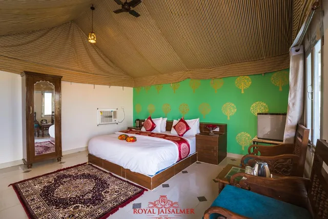 كوخ فاخر، Royal Jaisalmer Resort With Swimmingpool 1/2