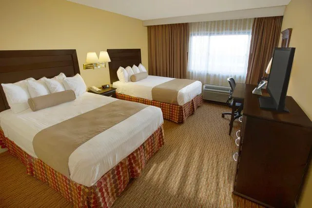 غرفة قياسية بسرير مزدوج، Best Western at O Hare 2/4