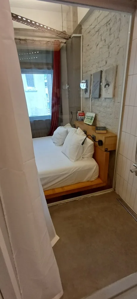 غرفة ركنية بسرير مزدوج، Peradays Hotel 4/10