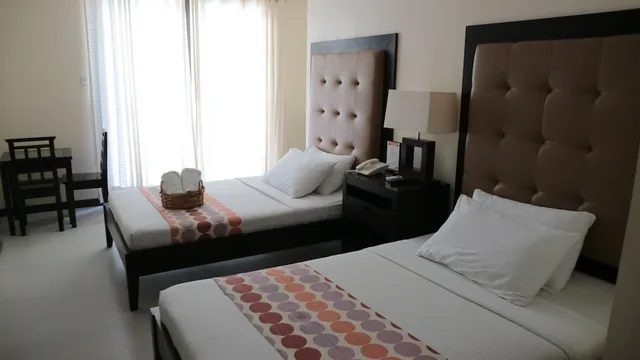 غرفة بسريرين مزدوجين بغرفتي نوم، Puerto Del Sol Beach Resort 2/3