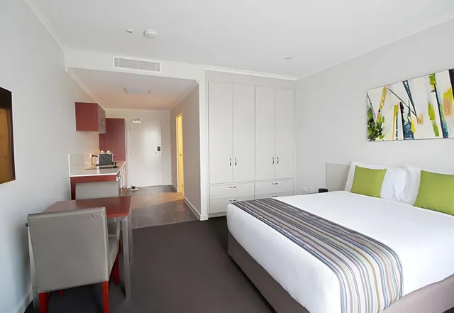 Standard, ABODE NARRABUNDAH 1/1