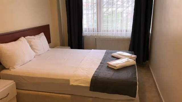 غرفة أساسية بسرير مزدوج، Sah Hotel 6/10