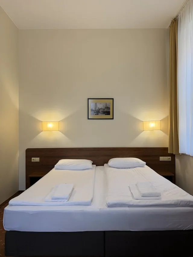 غرفة قياسية بسريرين منفصلين، Memel Hotel 1/10