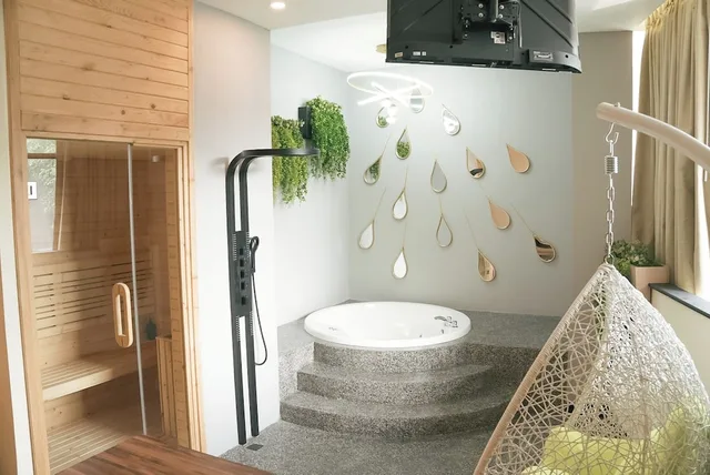 Presidential, Heaven, Ubud, Suite, King Bed، Oak Tree Urban Jakarta 5/6