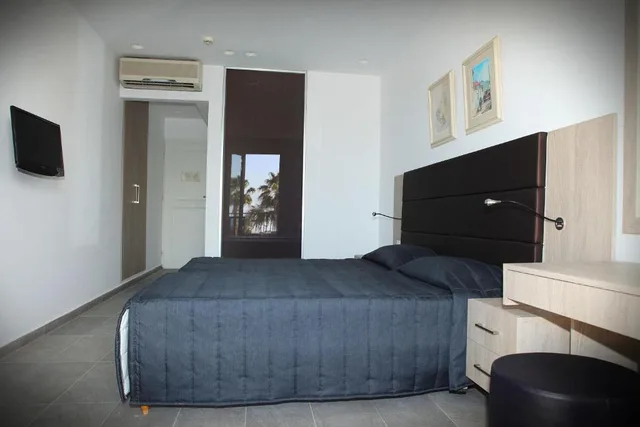 غرفة سوبيريور بسرير مزدوج أو سريرين منفصلين بإطلالة على الحديقة، DIONYSOS CENTRAL HOTEL 2/2