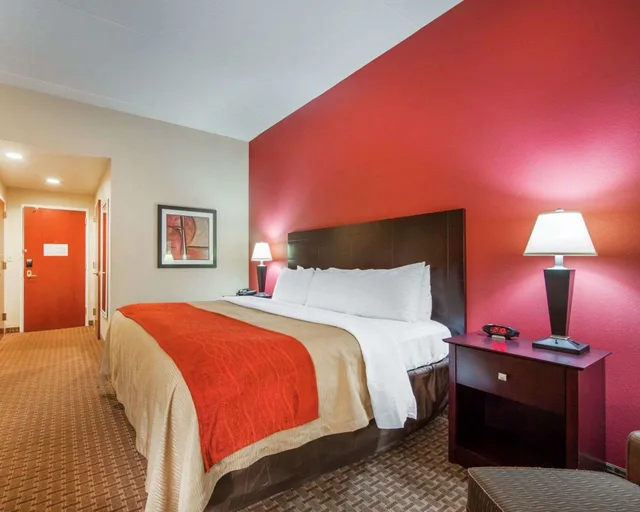 غرفة قياسية بسرير كينج، Comfort Inn Harriman, TN 4/5