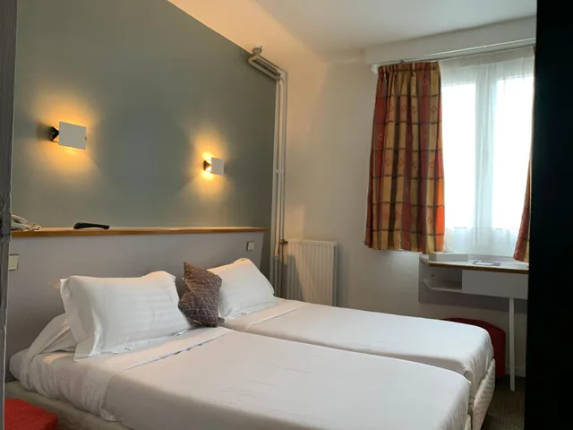 غرفة سوبيريور بسرير مزدوج، Hotel Picardy 1/5