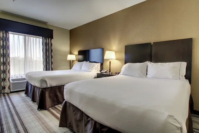 غرفة قياسية بسريرين كوين، Holiday Inn Express Hotel Suites Natchez South 3/7