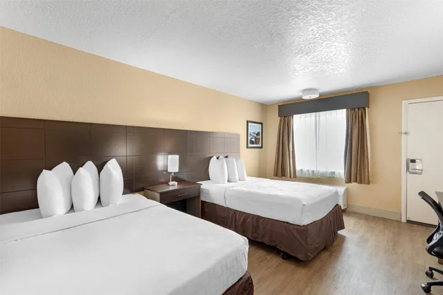 جناح، Best Western Space Shuttle Inn 3/8