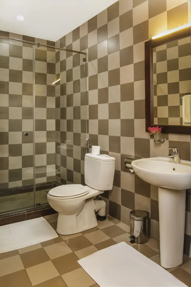 Room, King Bed, Perahad View, Balcony، Kandy City Hotel 4/4