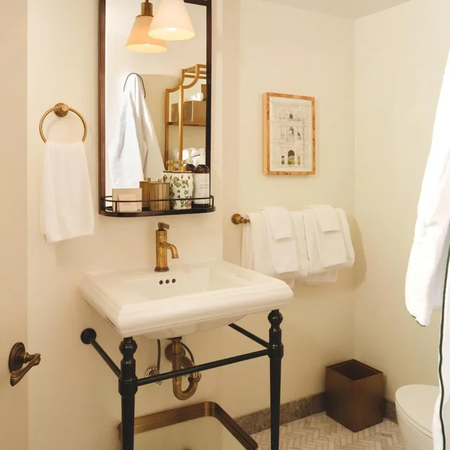 جناح بغرفة نوم واحدة، Viking Hotel 3/3