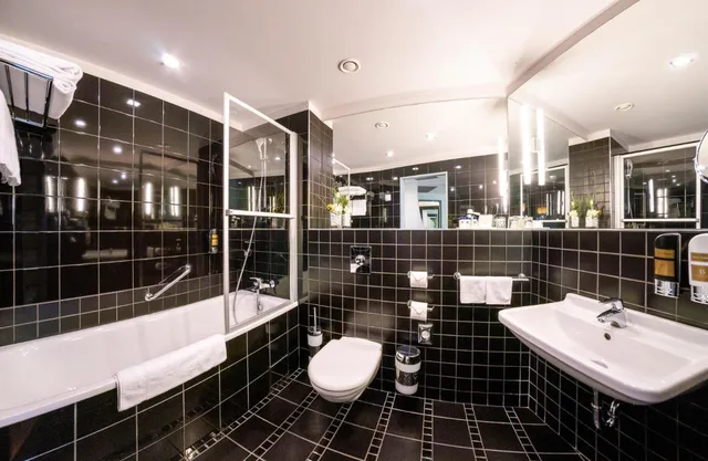 Room, Triple, Single Bed, Grandium Hotel Prague 8/10