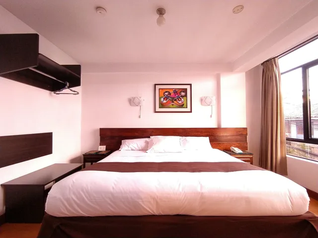 غرفة قياسية بسرير كينج، Illas Inn 2/10