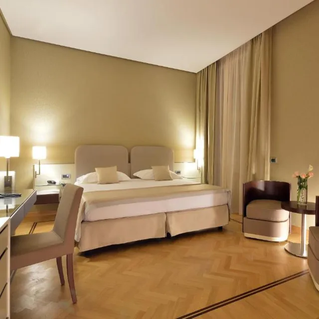 جناح جونيور بسرير مزدوج، Hotel Palazzo Esedra 1/1