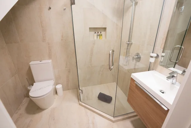 2 Bedrooms, Family, Apartment, King and Twin Beds, Mountain View, 2 Bathrooms، Lomond Lodge 7/7